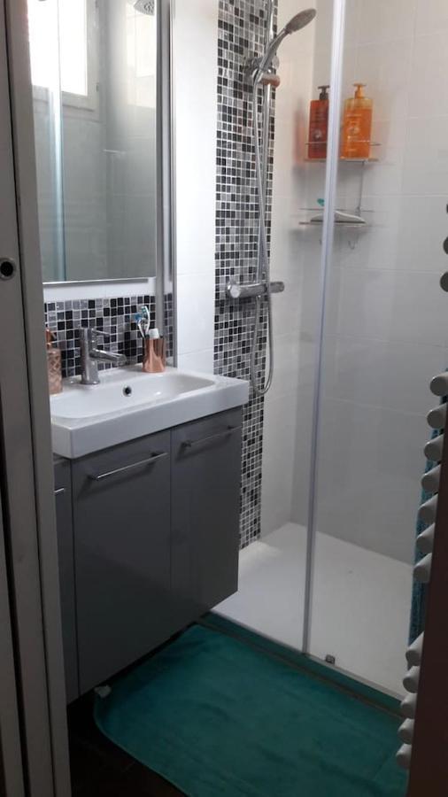 Un Appartement Lumineux Au Parc Beaumont Pau Luaran gambar
