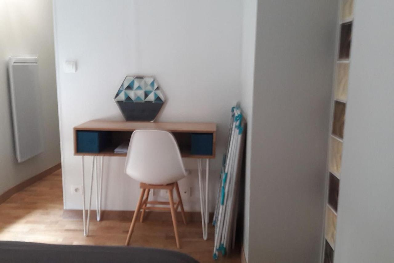 Un Appartement Lumineux Au Parc Beaumont Pau Luaran gambar